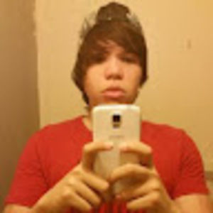 Meet your Posher, Raynell